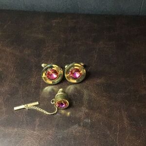 Vintage Cuff links ￼and tie tack gold and hot pink